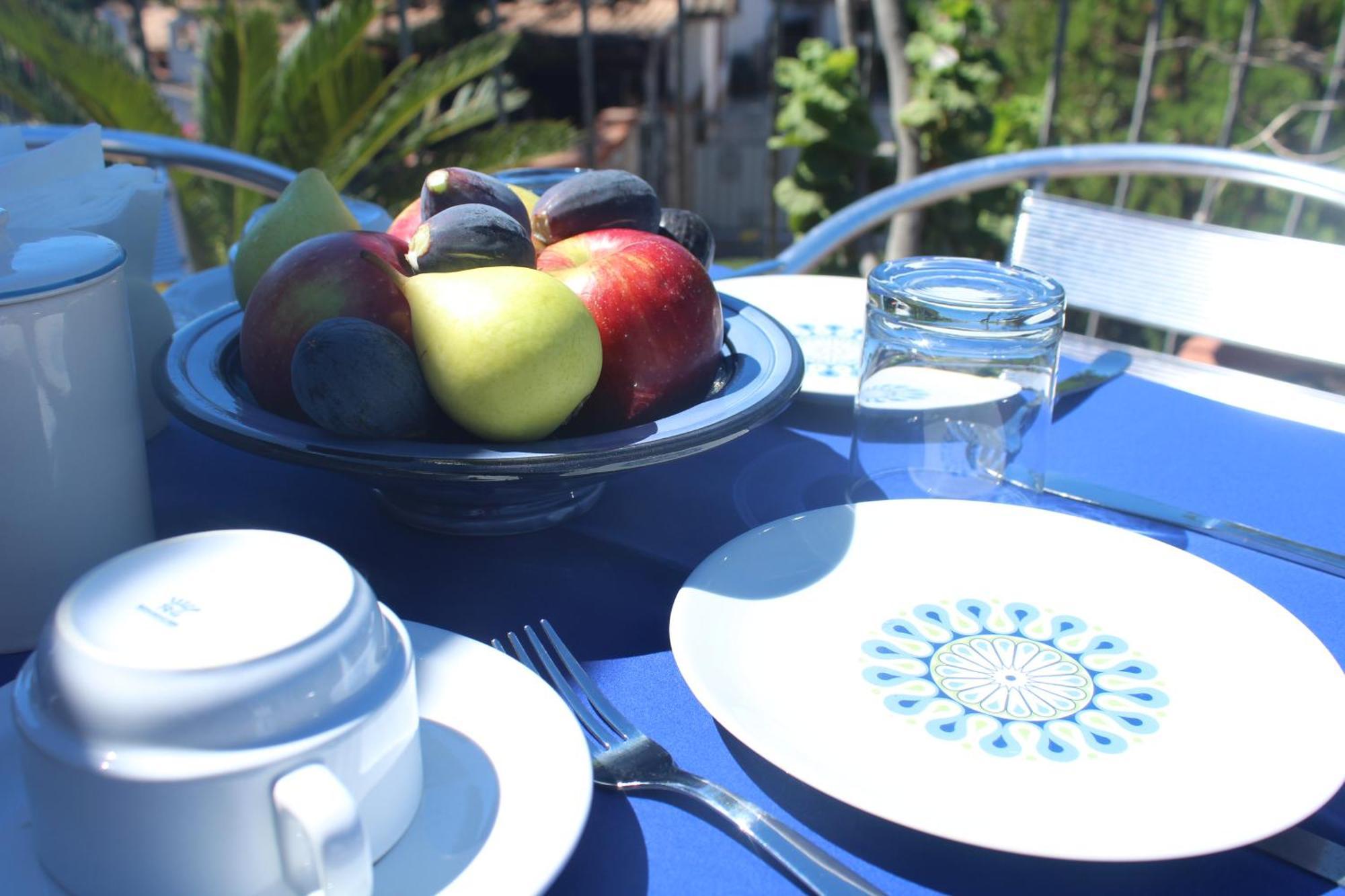 Bed and Breakfast Los Flamingos La Maddalena  Экстерьер фото