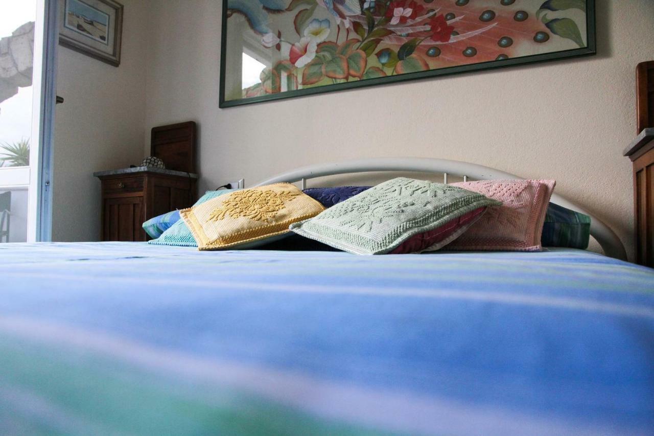 Bed and Breakfast Los Flamingos La Maddalena  Экстерьер фото